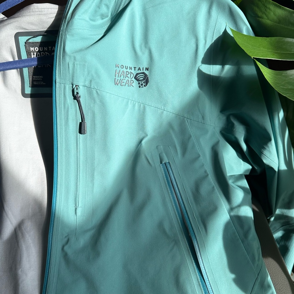 Mountain Hardware Women’s Ski Shell - image 4